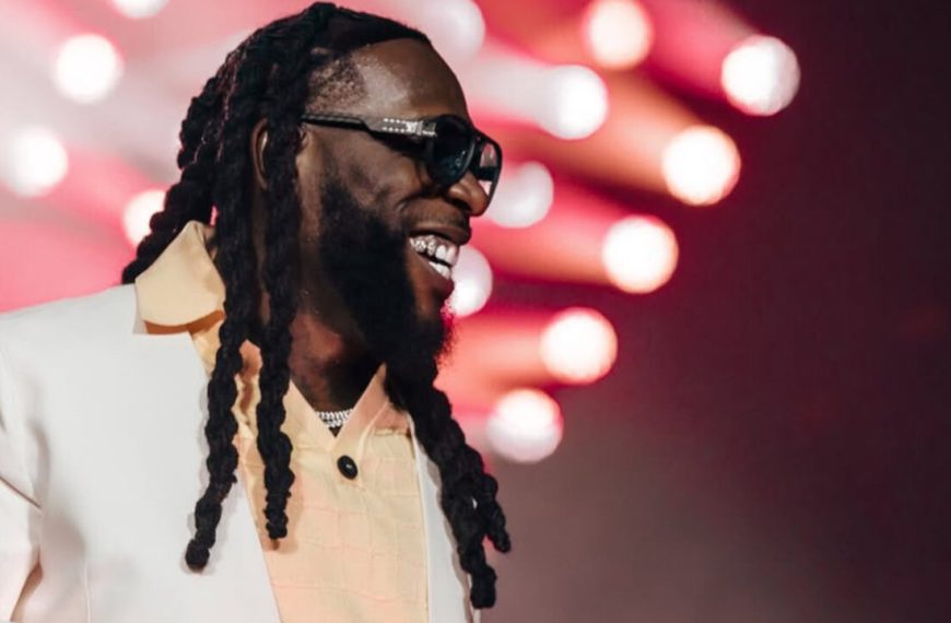Dem Dey Lyrics by Burna Boy