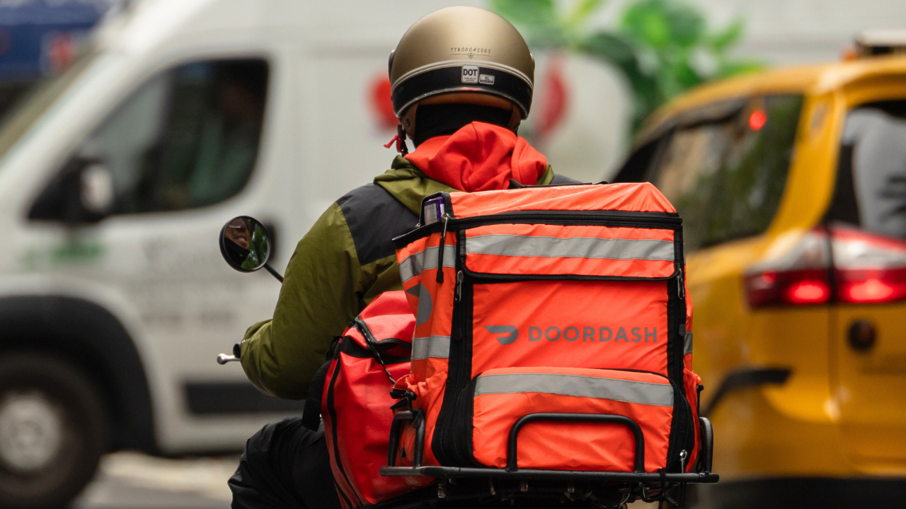 DoorDash introduces emergency fuel relief for drivers as…