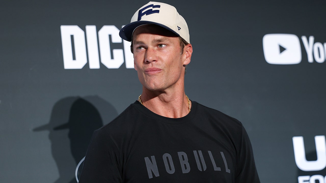 Tom Brady says GLP-1 drugs are a ‘kick…