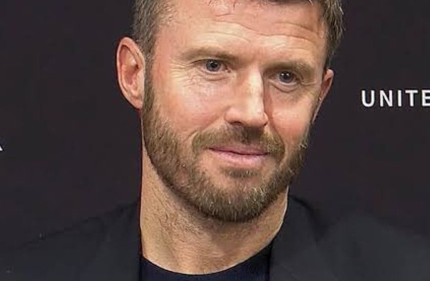 Michael Carrick reacts to Man United’s defeat against Leeds United
