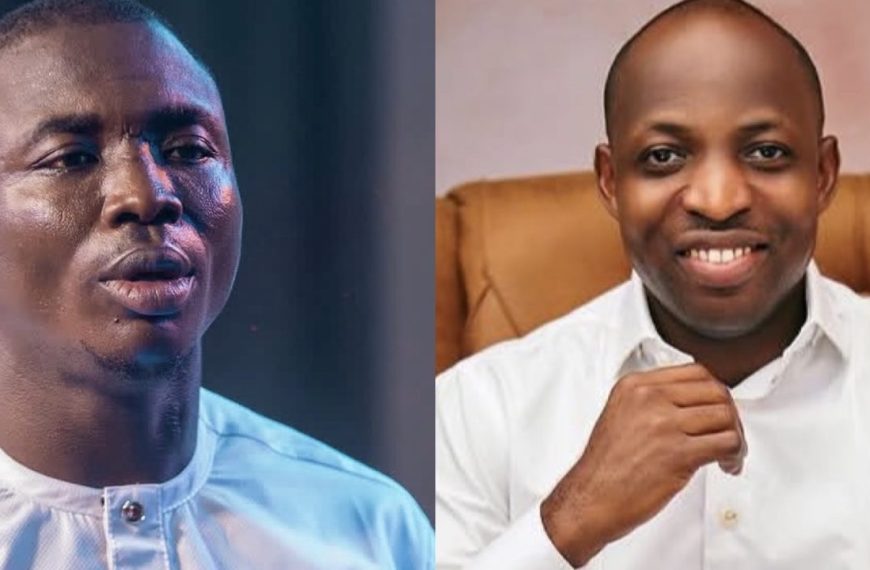 Speechless Lyrics by Dunsin Oyekan Feat. Theophilus Sunday