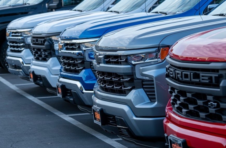 Strong demand for Silverado, Sierra drives GM to…