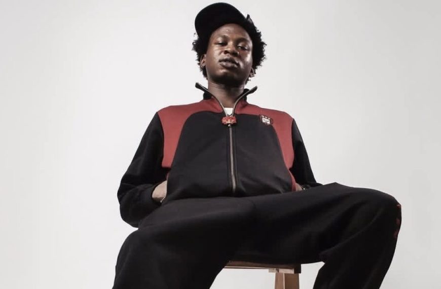 DEELA Lyrics by Scottyolorin | Notjustok