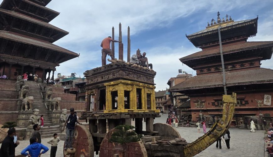 भक्तपुरमा लिच्छविकालीन बिस्केट जात्राको तारतम्य…
