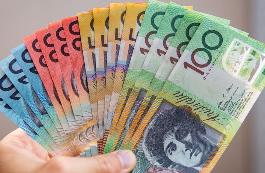 Australians urged to check if they are owed a share in $2.7 billion in ‘free money’