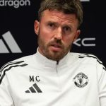 Michael Carrick signs contract extension with Manchester United