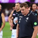Coach Michael Voss resigns from AFL strugglers Carlton