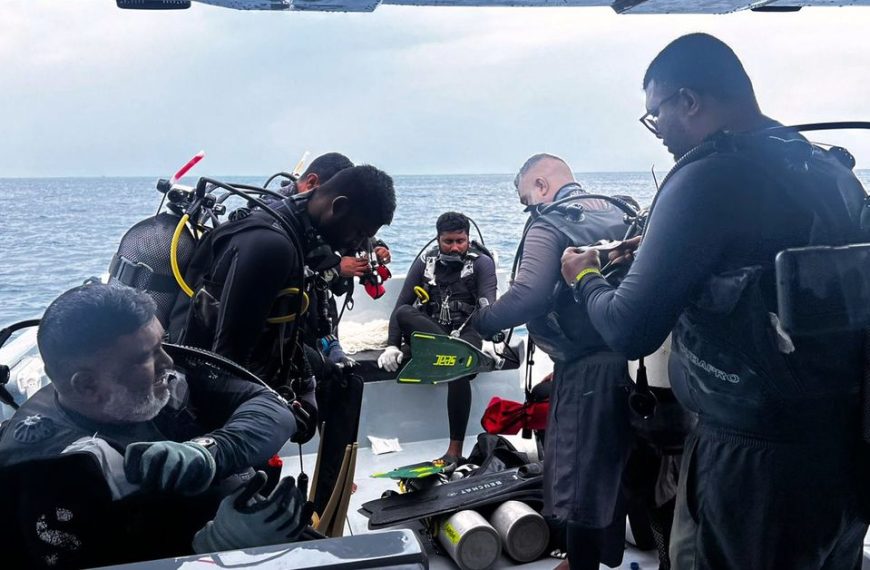Military diver dies searching for bodies of four Italians in Maldives underwater cave