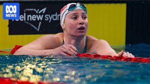 Mollie O’Callaghan reveals spinal stress fractures before Glasgow&hellip;
