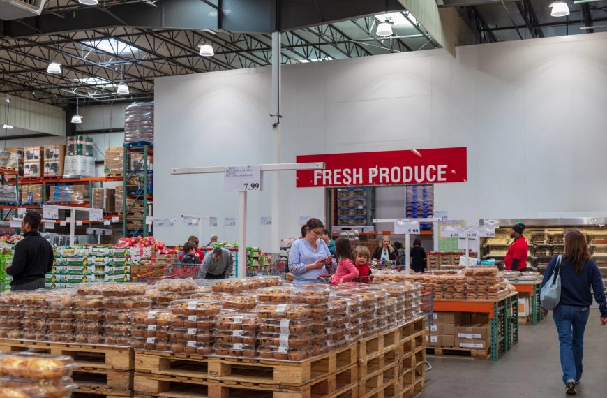 Commerce and Warehouse Clubs – Econlib