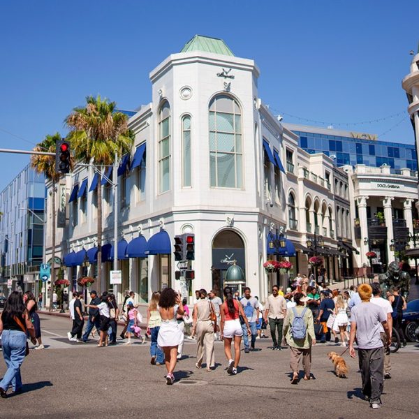 California billionaires give away fortunes to avoid proposed…
