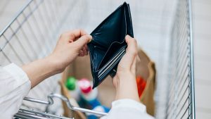 NY Fed survey shows consumer pessimism hits worst&hellip;