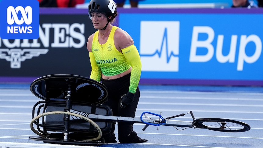 Commonwealth Games live updates: Jess Hull competes in mile heats, track cycling program begins
