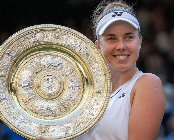 Linda Nosková survives Karolína Muchová fightback in all-Czech&hellip;