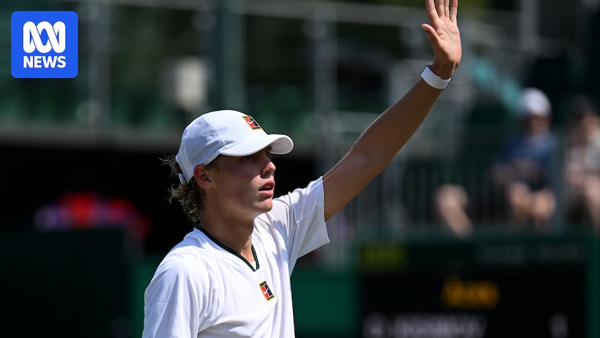 Cruz Hewitt becomes first Australian since Alex de Minaur to reach Wimbledon boys’ final