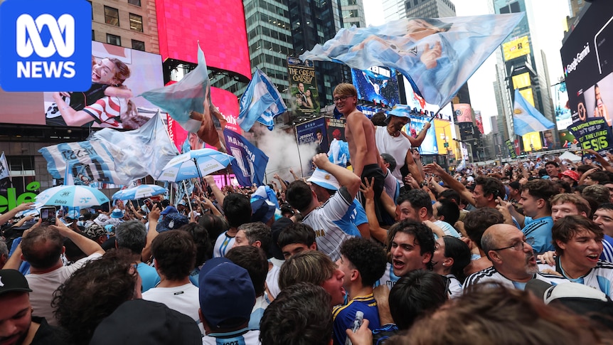 World Cup: Argentina fans stage staggering Times Square takeover ahead of final against Spain