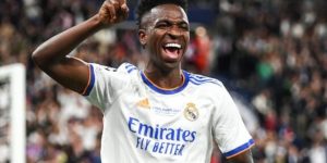Did Arsenal submit a transfer bid for Vini&hellip;