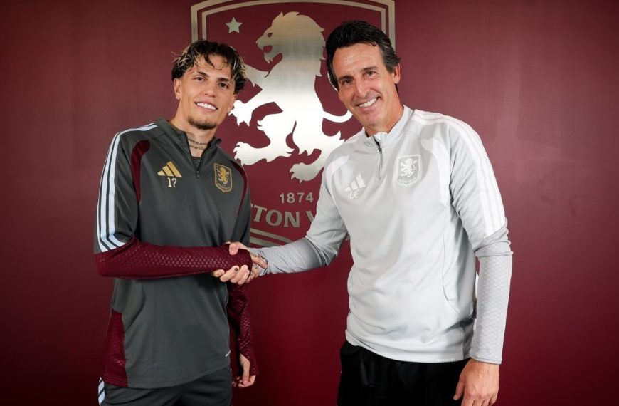 Alejandro Garnacho joins Aston Villa from Chelsea