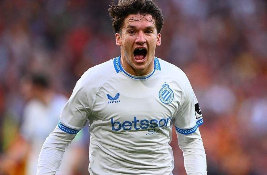 What is the update on Christos Tzolis’ transfer to Arsenal