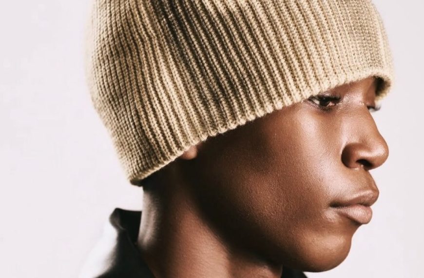 Abefeholic Lyrics by Abefe | Notjustok