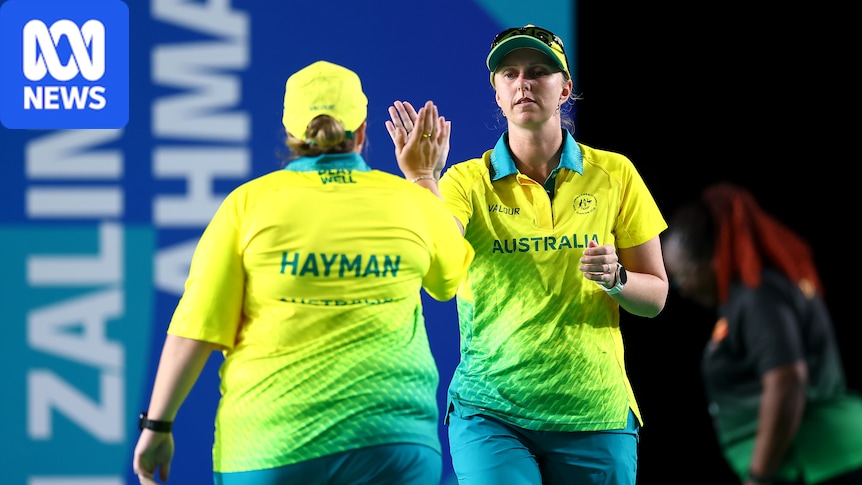 Glasgow Commonwealth Games starts with bowls win for Australia’s Kelsey Cottrell and Dawn Hayman