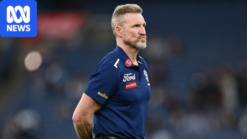 Nathan Buckley unlikely to join Essendon and Carlton coaching races after Tasmania snub