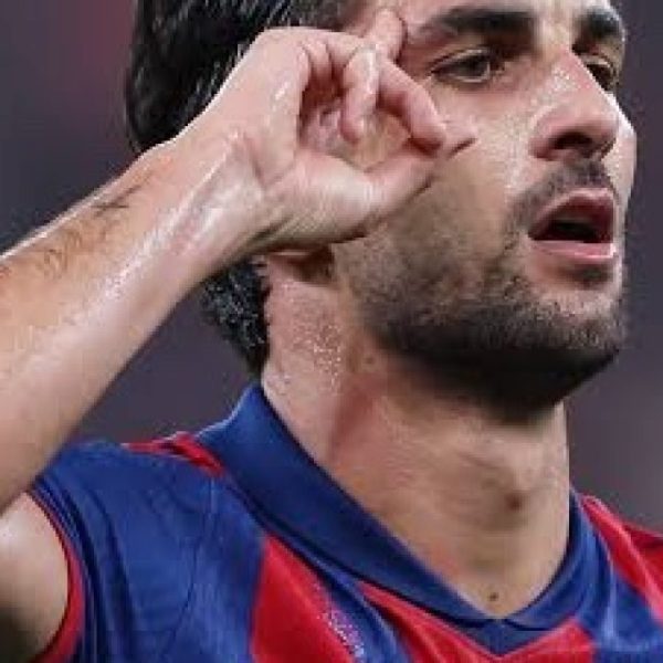 Ferran Torres misses Barcelona training amid PSG reports