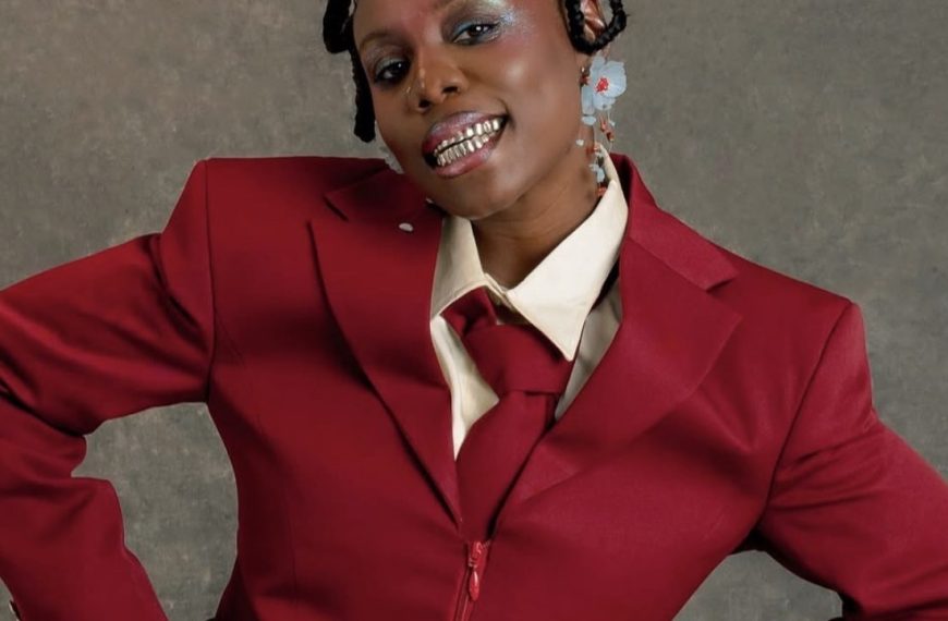 Face Front Lyrics by Teni