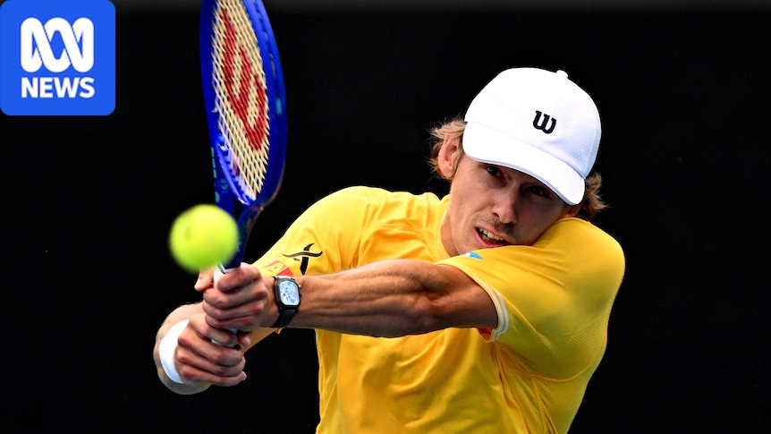 Alex de Minaur wins first Davis Cup rubber against Poland’s Maks Kasnikowski