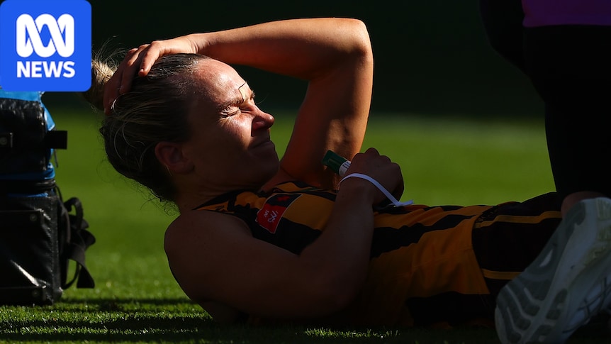 Hawthorn confirms Emily Bates suffered ACL injury, ends AFLW season