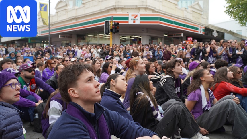 ‘We’re gonna get there’, say Freo faithful left to wait for their slice of history