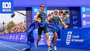 Matt Hauser edges World Triathlon sprint finish, Lauren&hellip;