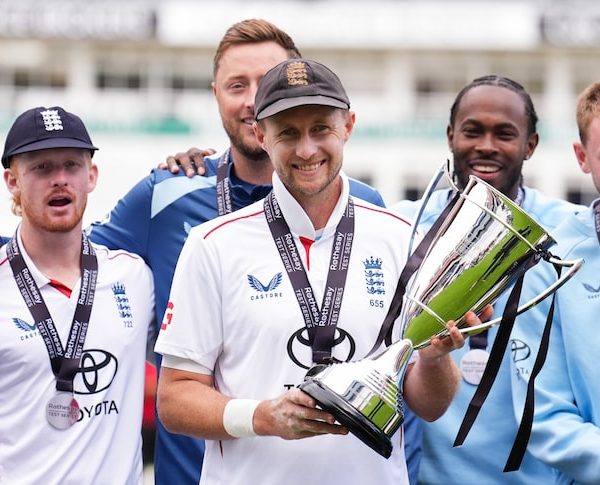 England beats Pakistan by eight wickets at Edgbaston&hellip;