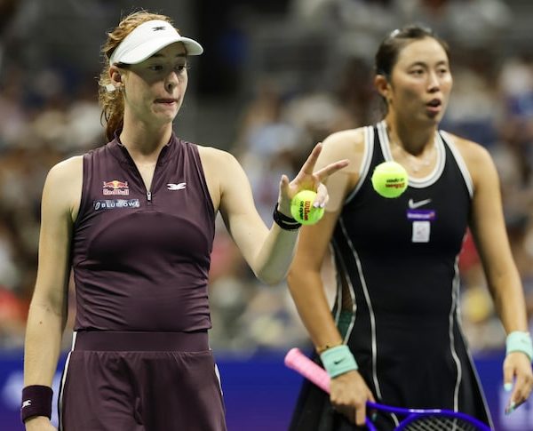 Maya Joint caught up in handshake snub at…