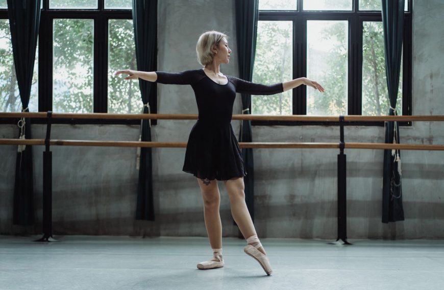Do Your Best – FIT IS A FEMINIST ISSUE
